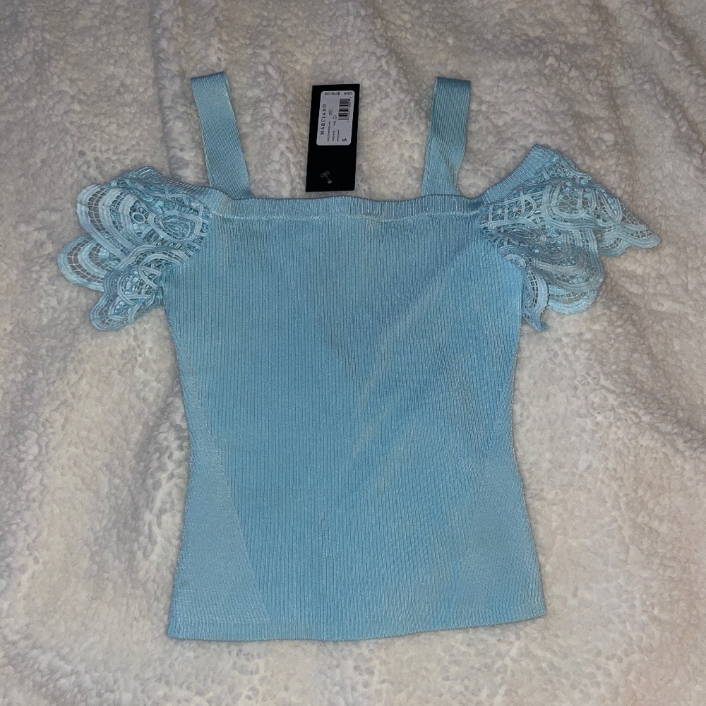 Baby blue off shoulder top tags on